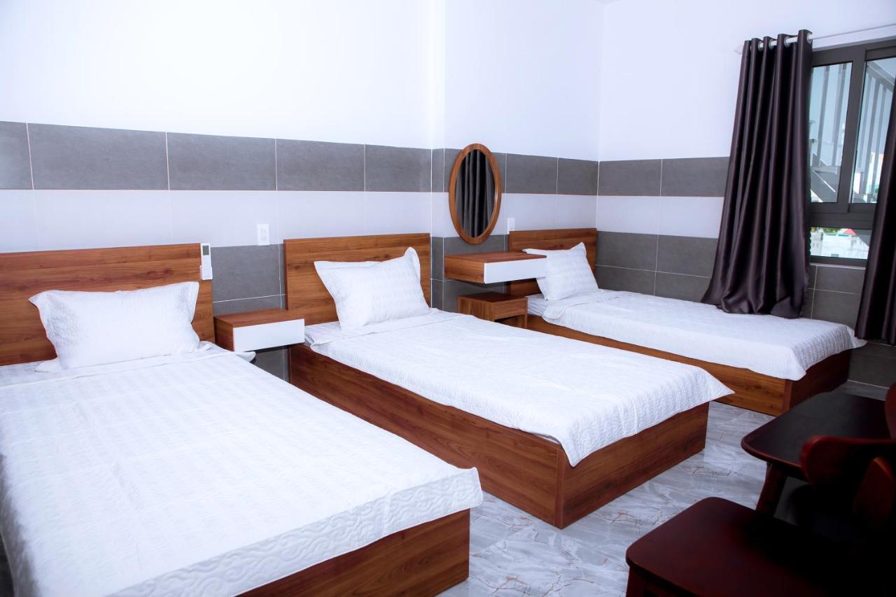 Truong Phuc Vinh Hotel Фантхьет Экстерьер фото
